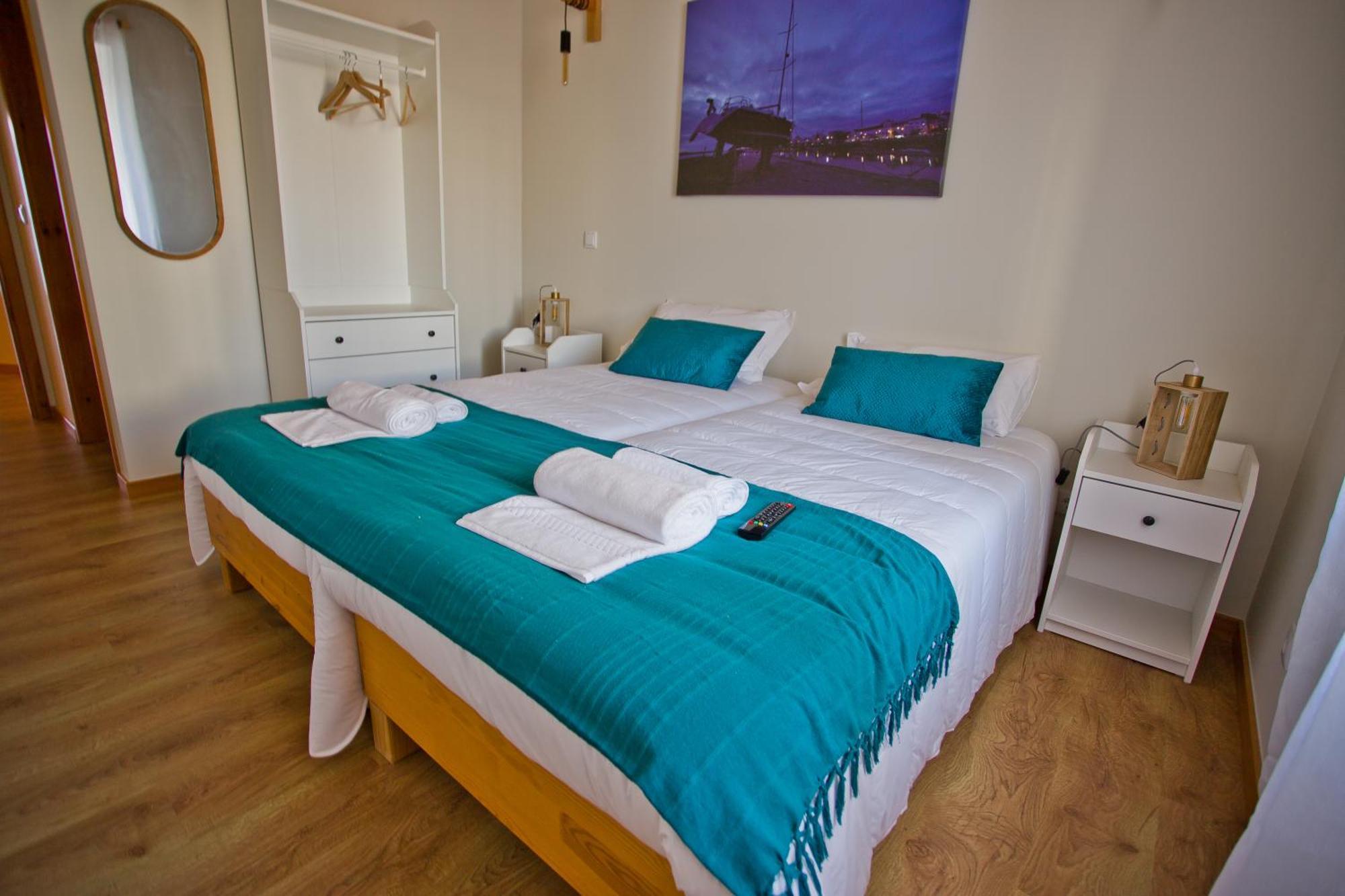 Guest House 10 De Agosto Фігейра-да-Фош Екстер'єр фото