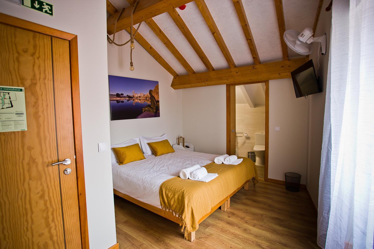 Guest House 10 De Agosto Фігейра-да-Фош Екстер'єр фото